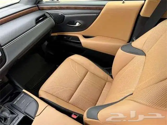 للبيع لكزس 350 الترا موديل 2022 Lexus ES 350 Ultra Luxury 9