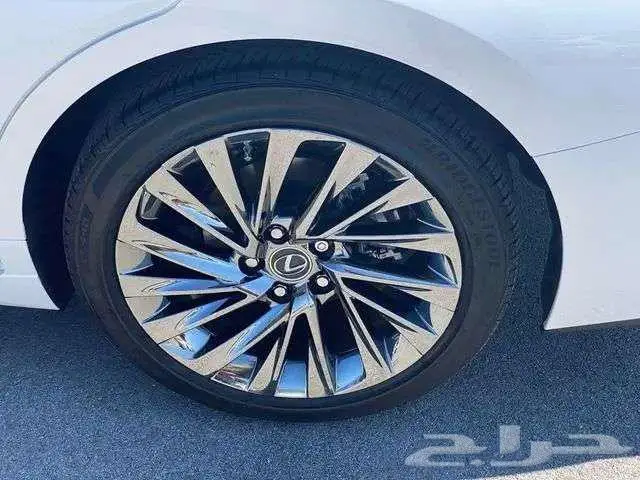 للبيع لكزس 350 الترا موديل 2025 Lexus ES 350 Ultra Luxur 7