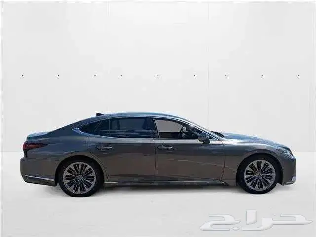 للبيع لكزس LS500 موديل 2023 Lexus LS 500 4