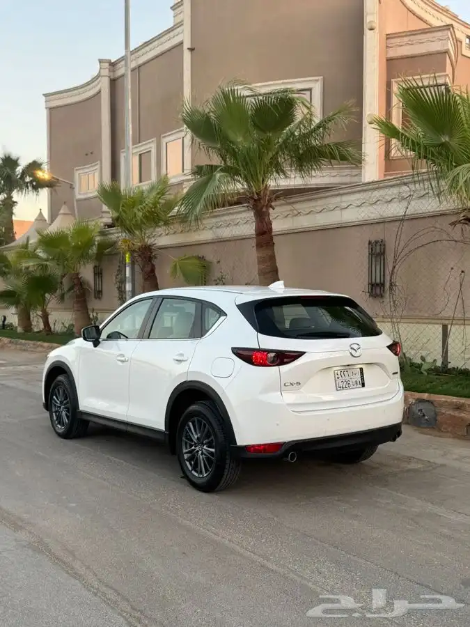 مازدا5 cxمديل 2022مخزن 3