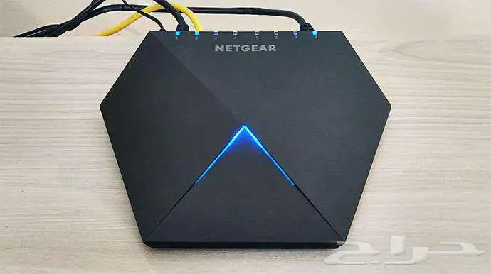 سويتش Netgear S8000 للألعاب 0
