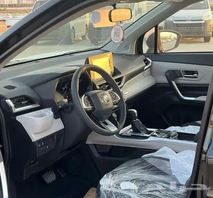 تويوتا فيلوز 2025 3