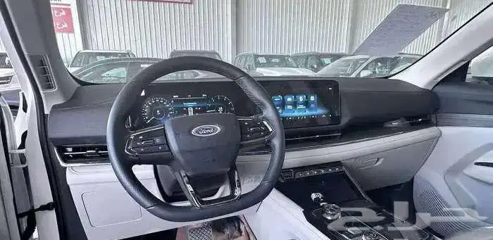 فورد تيرتورى تيتانيوم بلس 2025 3