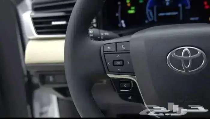 تويوتا كامري هايبرد2025 16