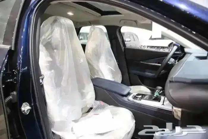 مازدا CX30 نص فل فتحة سقف اربعة سلندر موديل 2025 15