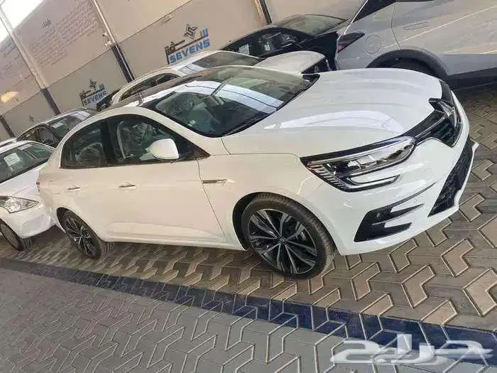 عرض على الرينو ميجان نص فل 2024 بكمية محدودة 5