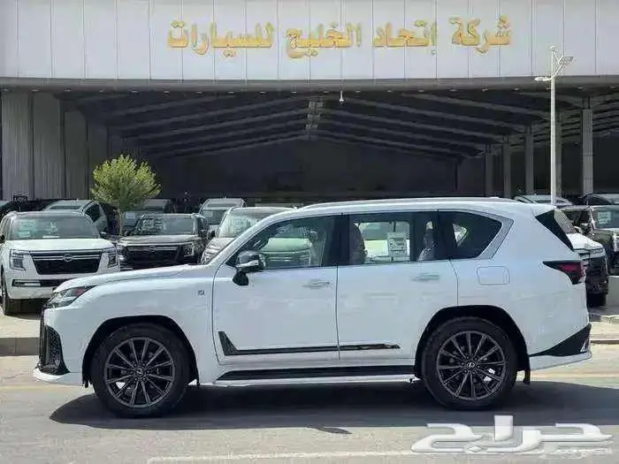 لكزس 2025 خليجي اف اسبورت كاش واقساط 3