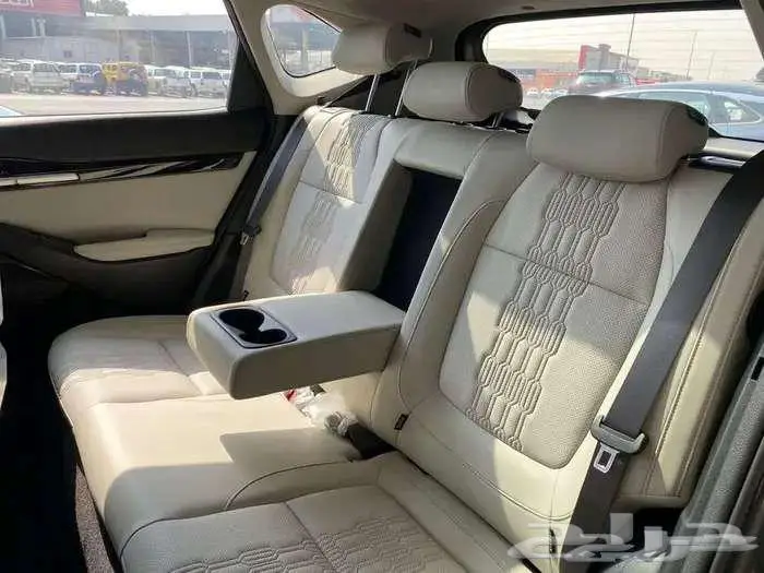 كيا سيلتوس موديل2025 GLS MID 6