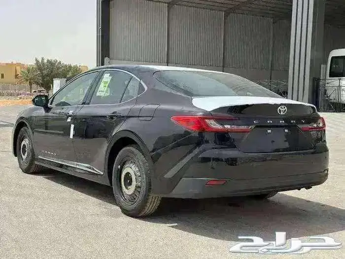 كامري E استاندر 2025 طيس وارد الساير 5