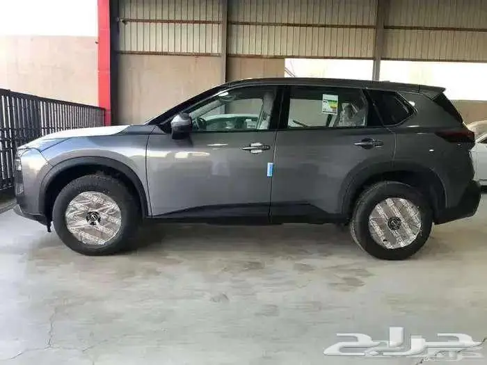نيسان إكستريل 5 ركاب بدون دبل 2025 1