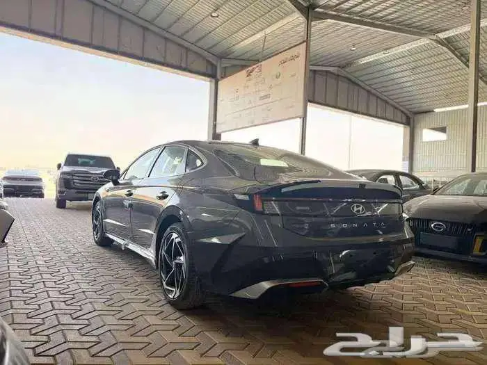 هيونداي سوناتا كمفورت موديل 2026 بسعر 120750 بالضريبة 3