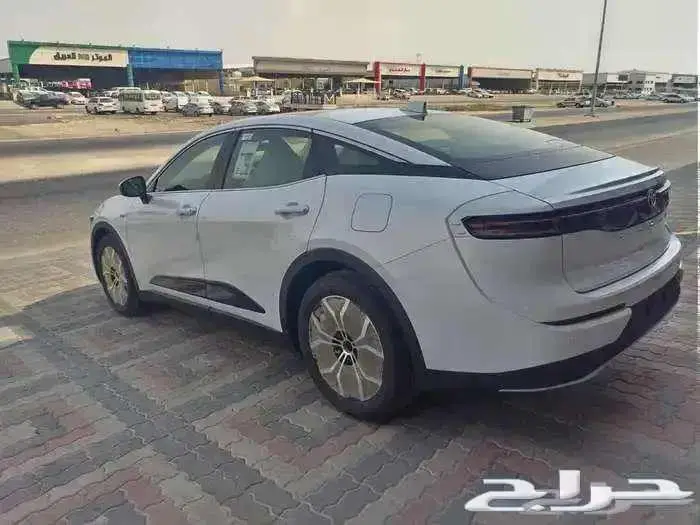 تويوتا كراون برستيج 2026 عبداللطيف جميل 3