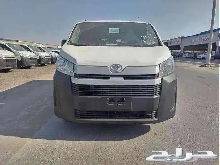 تويوتا هايس بضاعة ديزل اوتوماتيك 2025 سعودى 2