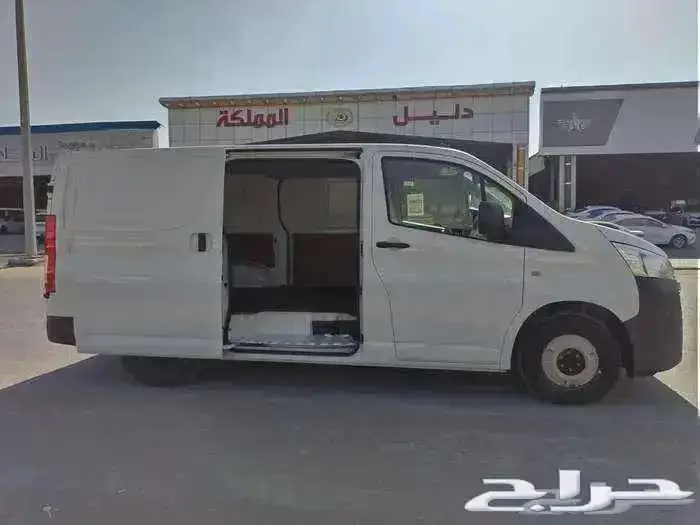 تويوتا هايس بضاعة ديزل اوتوماتيك 2025 سعودى 3