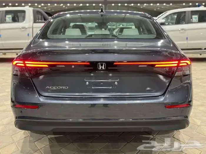 هوندا اكورد 2025 فئة EX 1