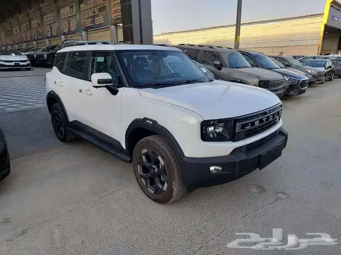 جيتور T1 لاكجيري 2025 2