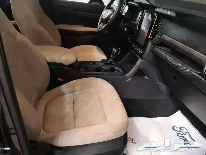 فورد ايفرست XLS ديزل 2024 ممشى 5000 كم فقط 4