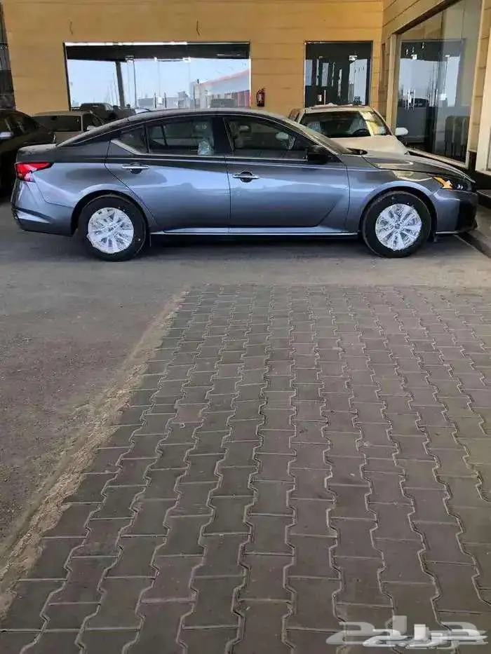 نيسان التيما ستاندر S سعودي 2025 متوفر لدى الحسن 1