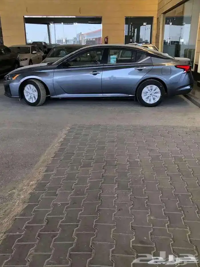 نيسان التيما ستاندر S سعودي 2025 متوفر لدى الحسن 3