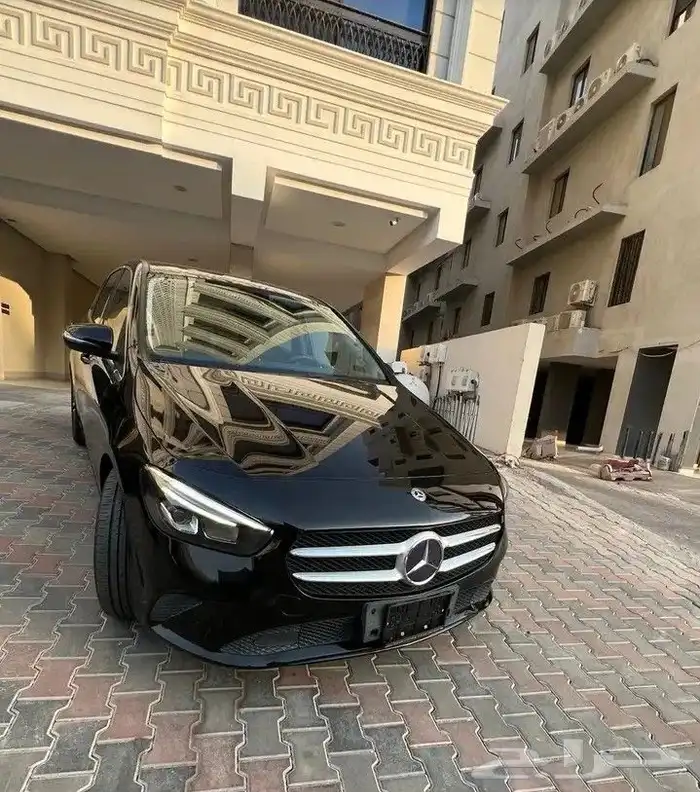 مرسيدس B 200 موديل 2021 1