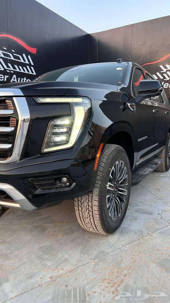 جي ام سي يوكن الفيشن موديل 2025 لدى الخضر للسيارات 17