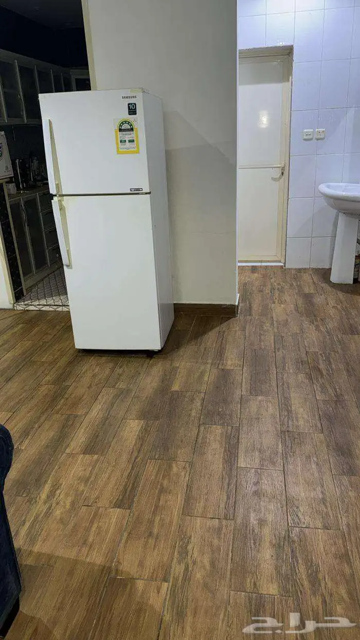 اثاث شبه جديدة للبيع 4