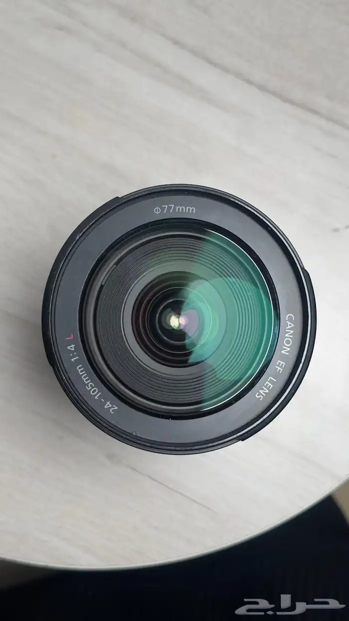 عدسة 24-105 2