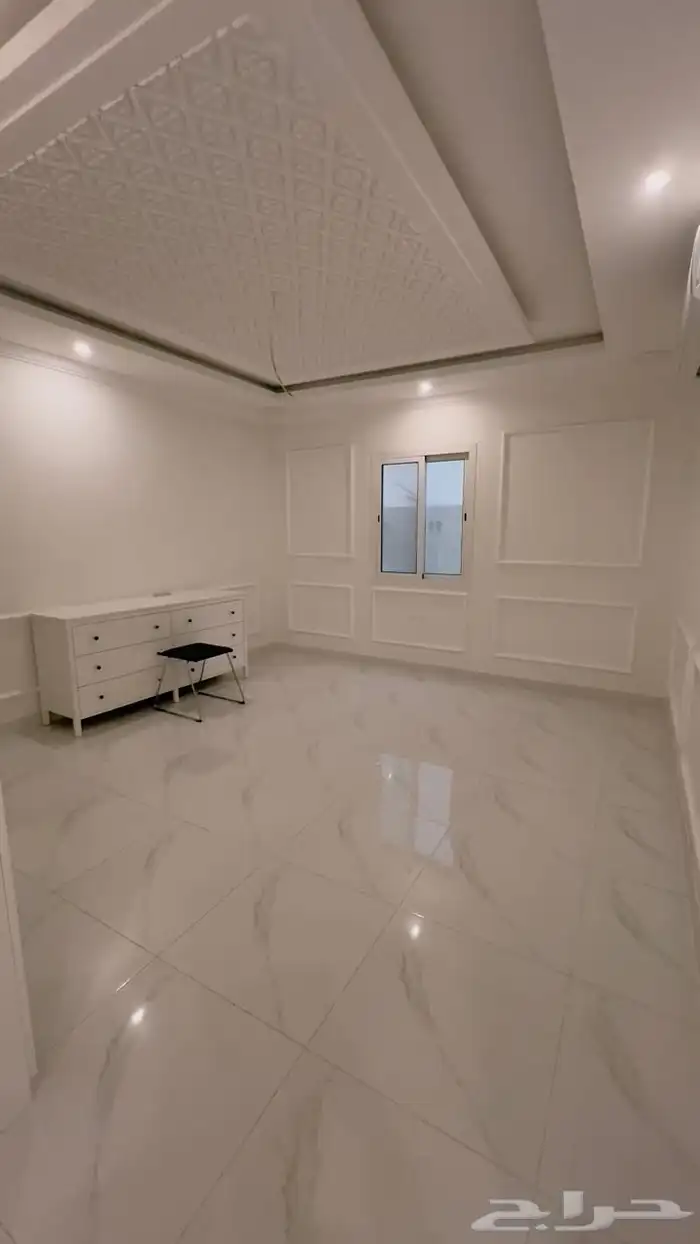 شقه للايجار في الشعله 10