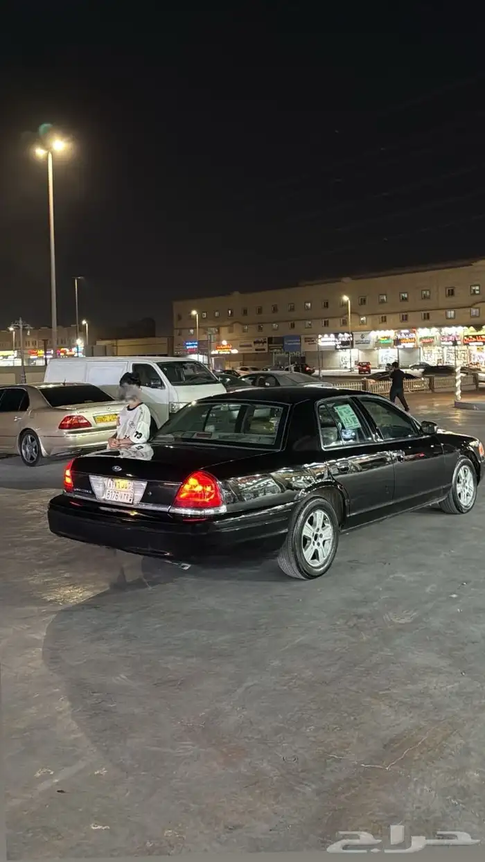 كراون فكتوريا 2001 الاحوال المدنيه 0