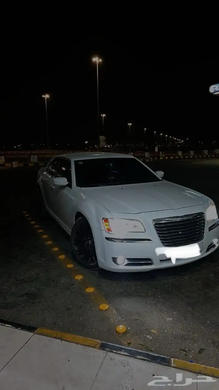 Chrysler 2013 model 4