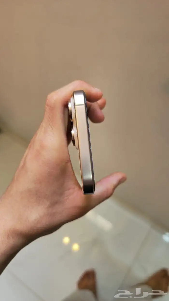 ايفون 16برو ماكس 256قيقا 4