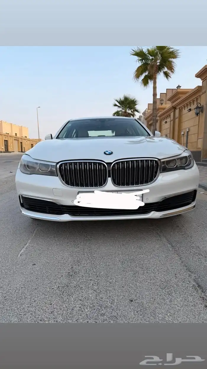 للبيع بي ام دبليو الفئه السابعه 0