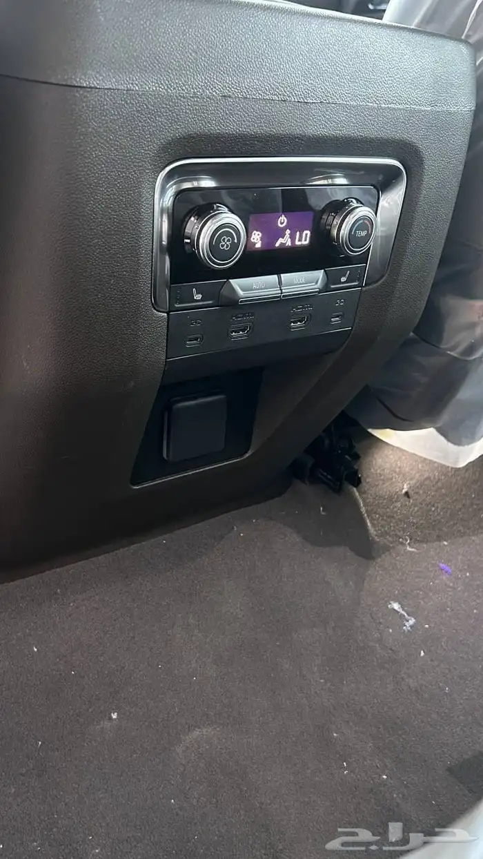 يوكن الفيشن 2025 17