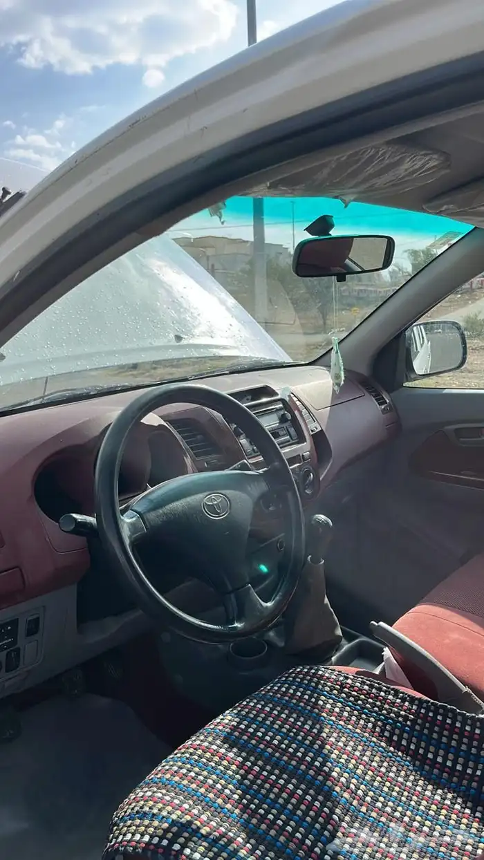 هايلكس غمارتين موديل 2011 5