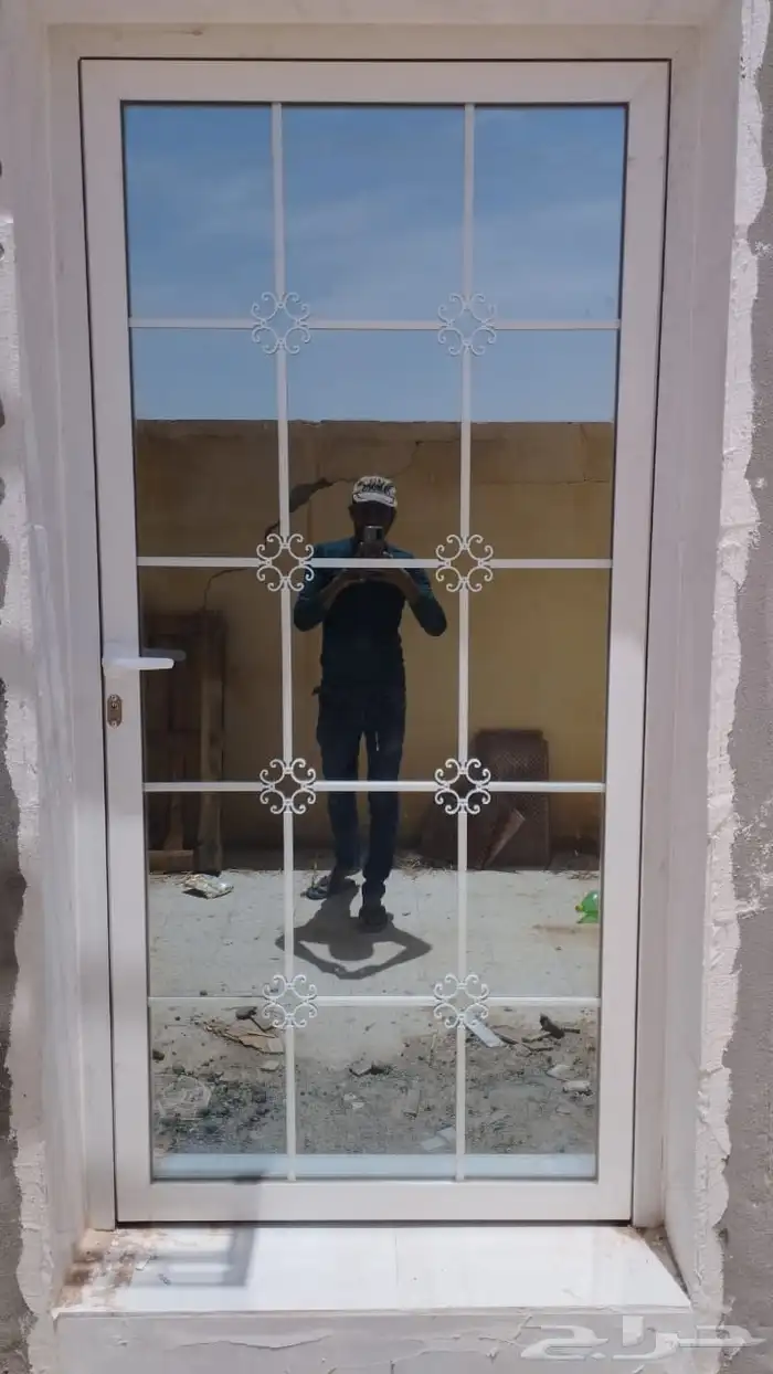 المنيوم 8