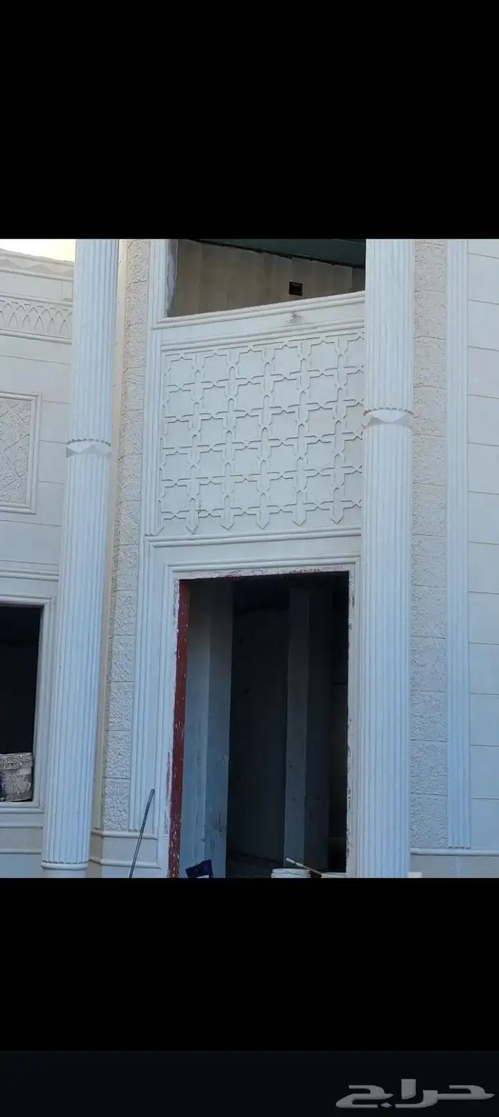 ديكورات خارجيه والياسه ملونه بلاسمنت الأبيض 1