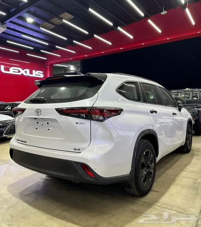 تويوتا هايلاندر GLE اصدار بلاك اديشن موديل 2025 2