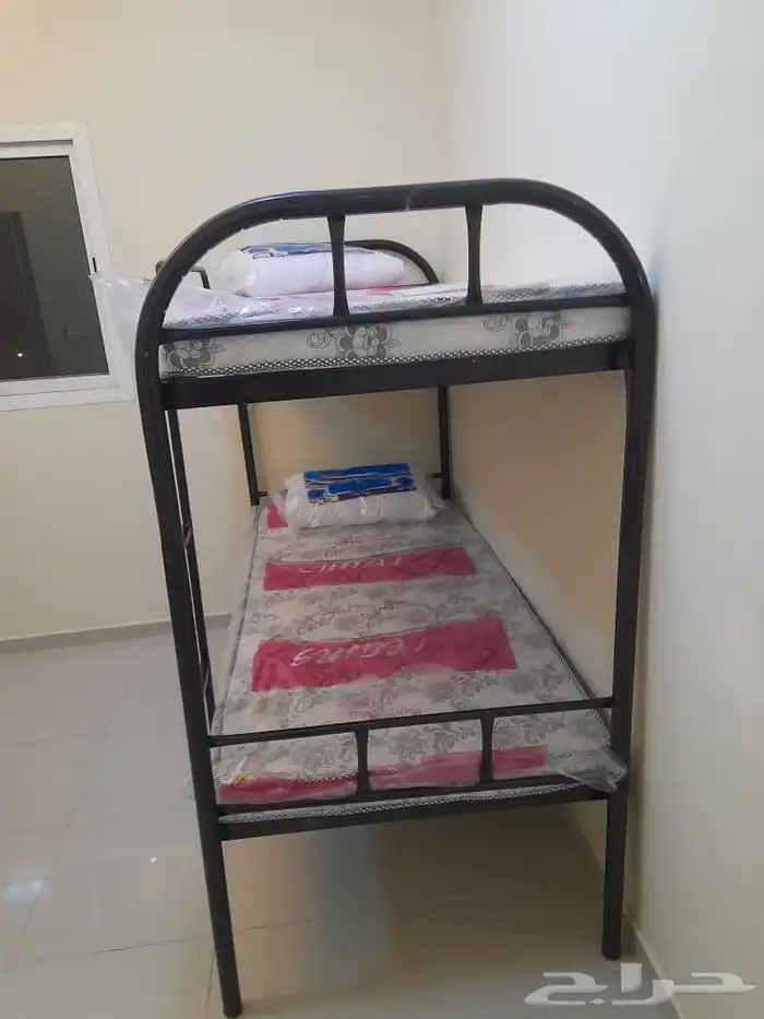 سرير حديد (جمله) 1