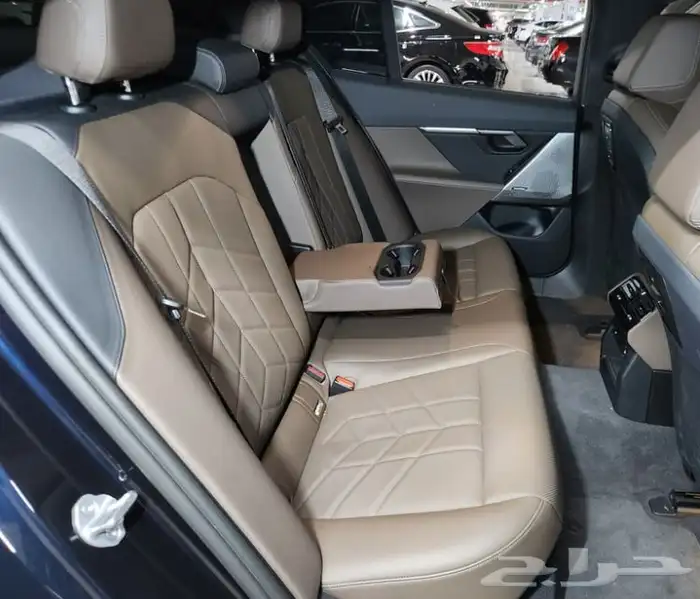 بي ام دبليو 520i M kit - 2024 6