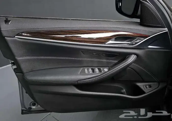 بي ام دابليو 520i 2023 معرض الميموني للاستيراد 16