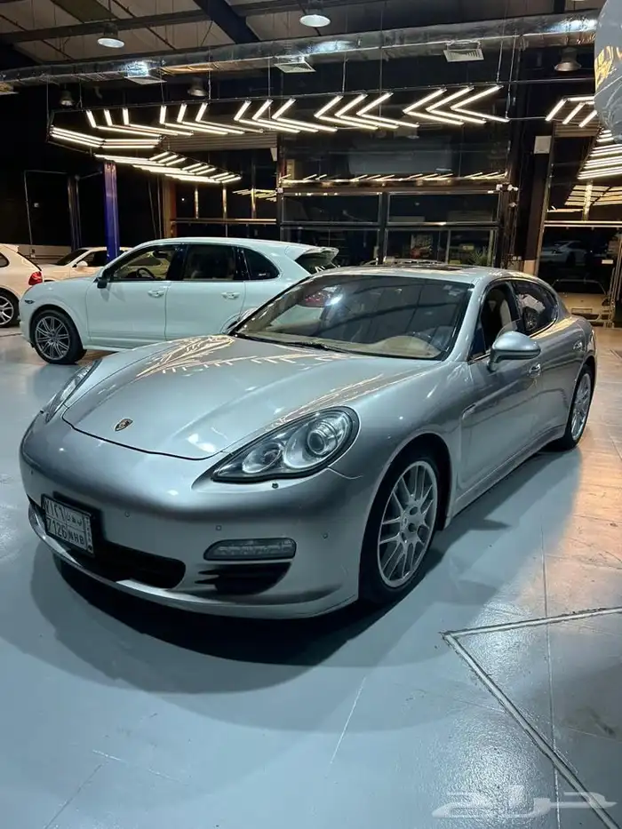 بورش بنميرا V6 2012 21