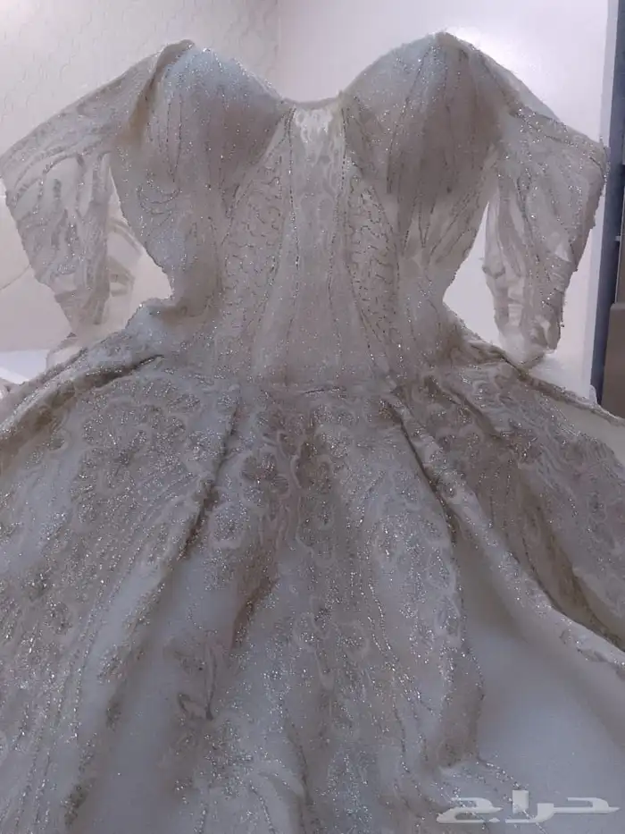 I want this wedding dress is selling 1