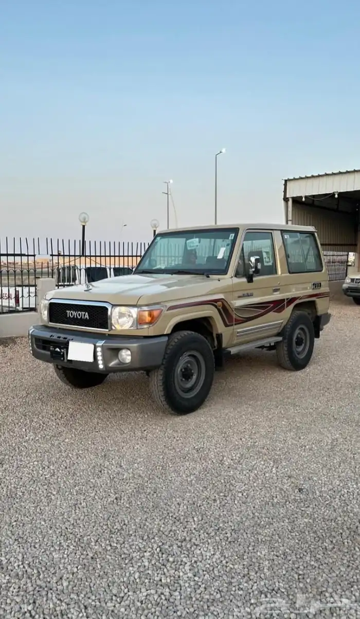 مطلوب ربع 0