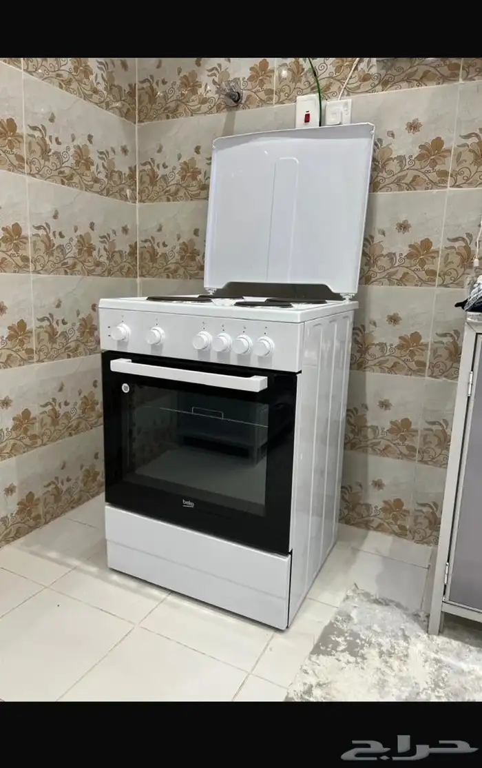الفرن الكهربائي شبه جديد 1