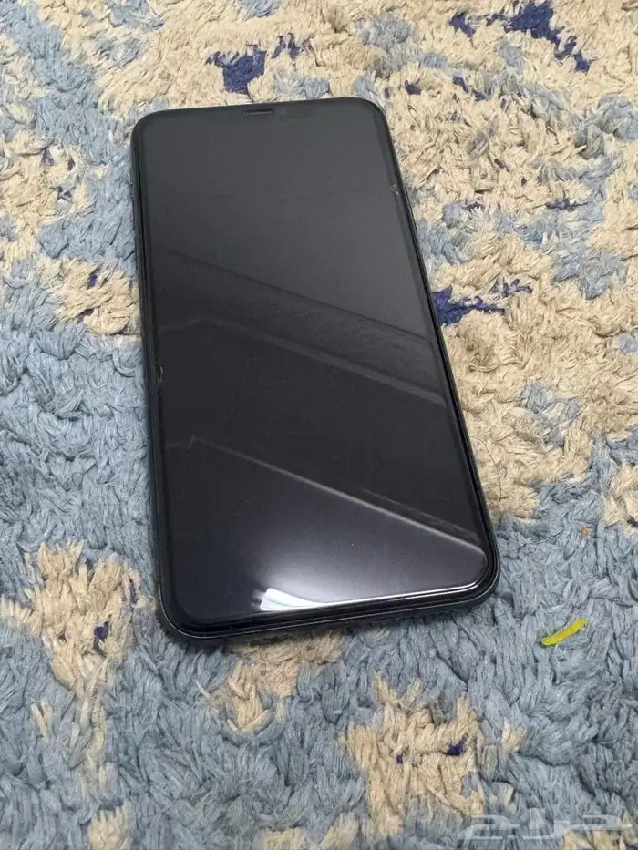 للبيع ايفون 11برو ماكس 0