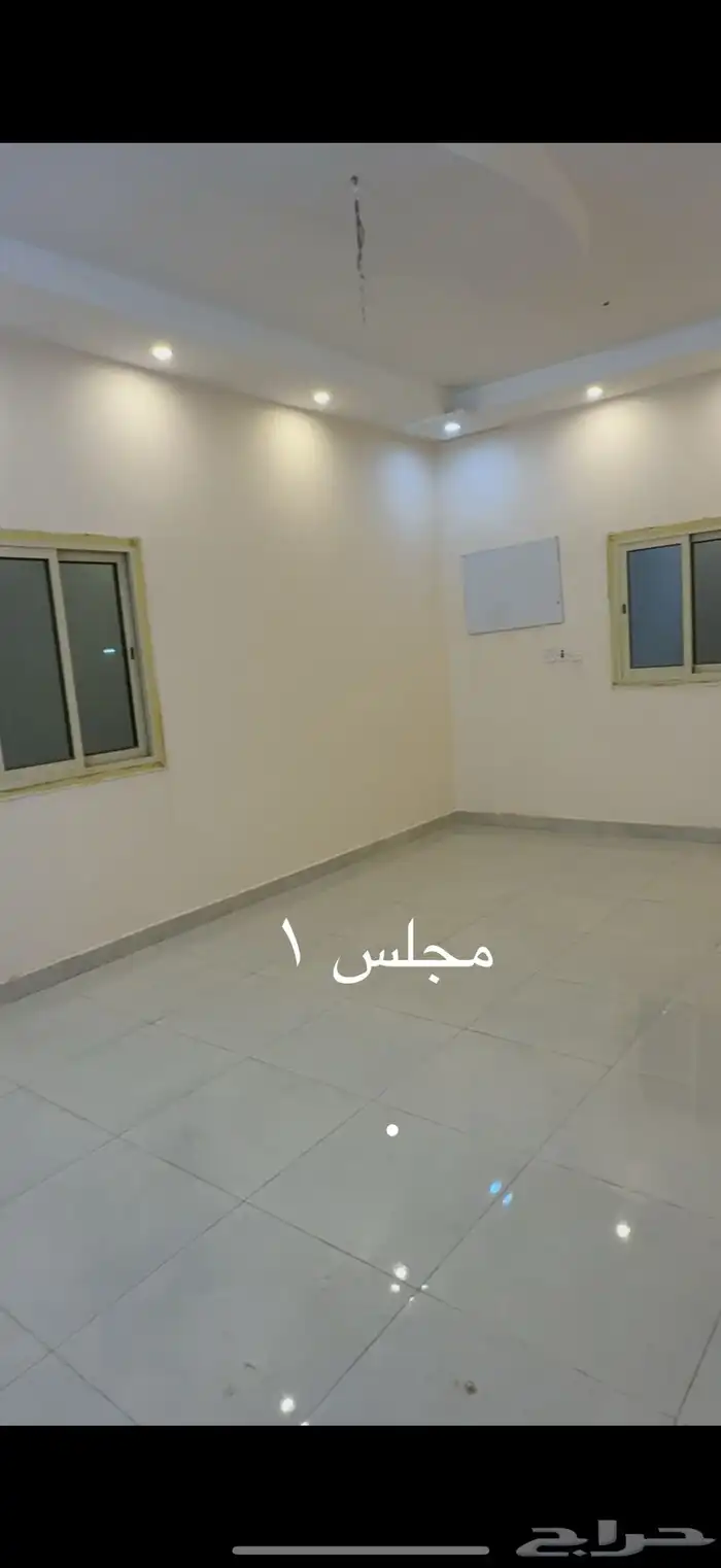 عمارة سكنية للبيع والإستثمار طويل الأجل- حي العسيلة أبوعريش 3