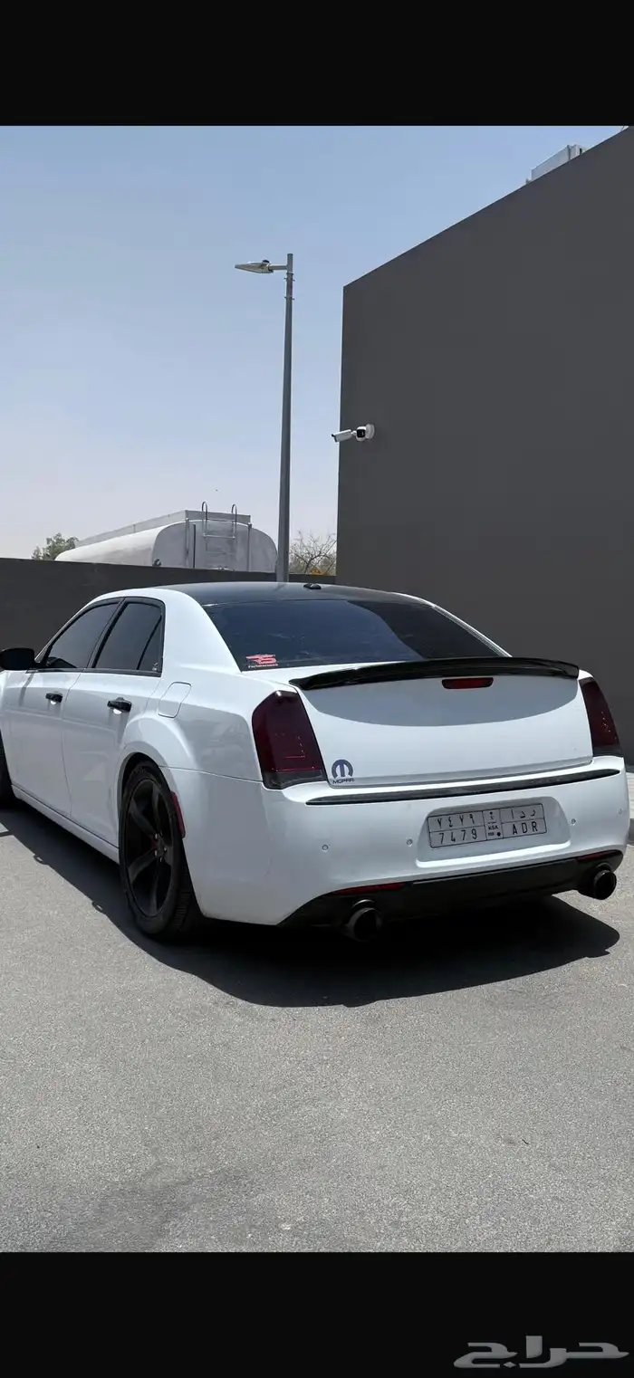 كرايسلر V6 2018 2