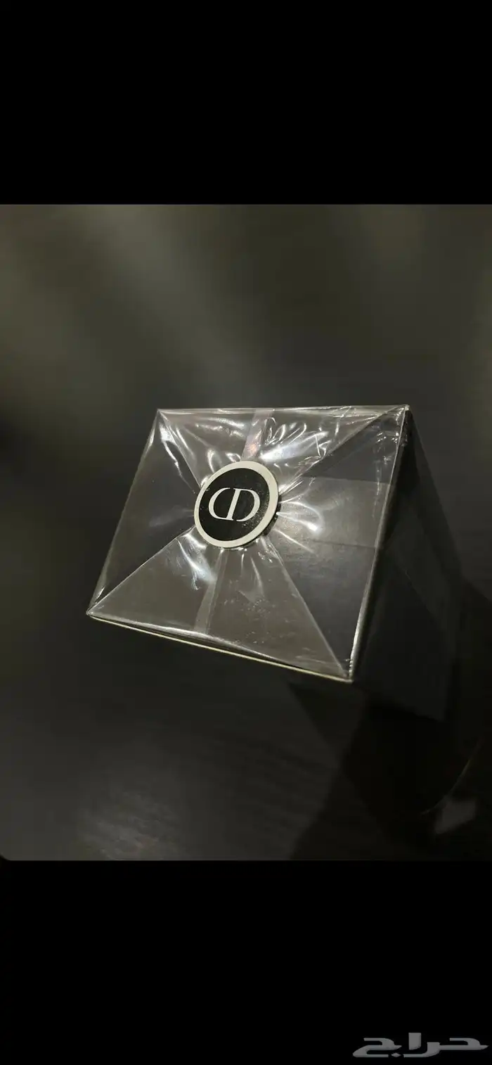 عطر ديور غير مستخدم   هدية أصلية من أمريكا Dior Sauvage EDP 2