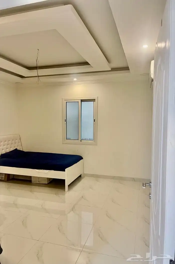 شقه للايجار في الشعله 4