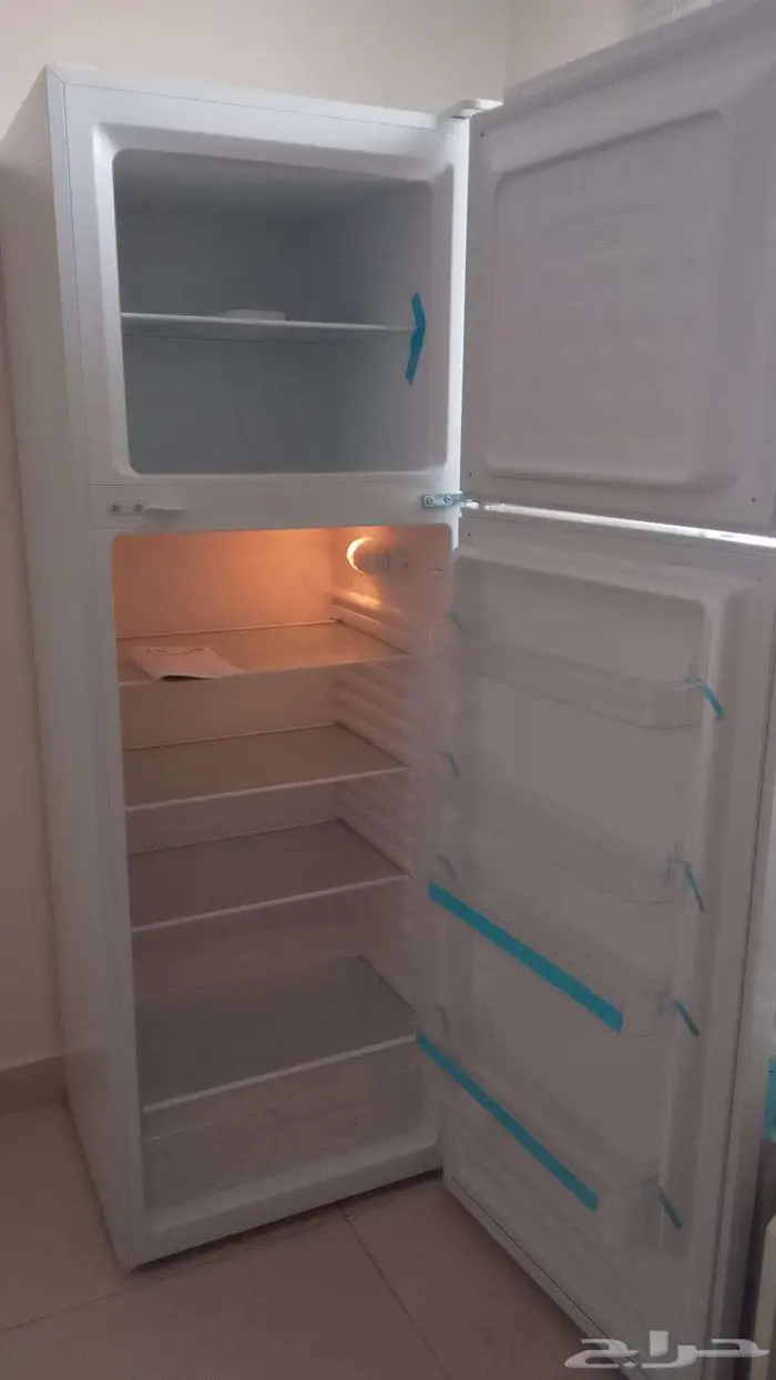 البيع ثلاج جديدة 0